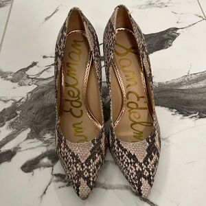 Sam Edelman Hazel Pointed Toe Pump